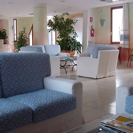 Del Porto Hotell 4*
