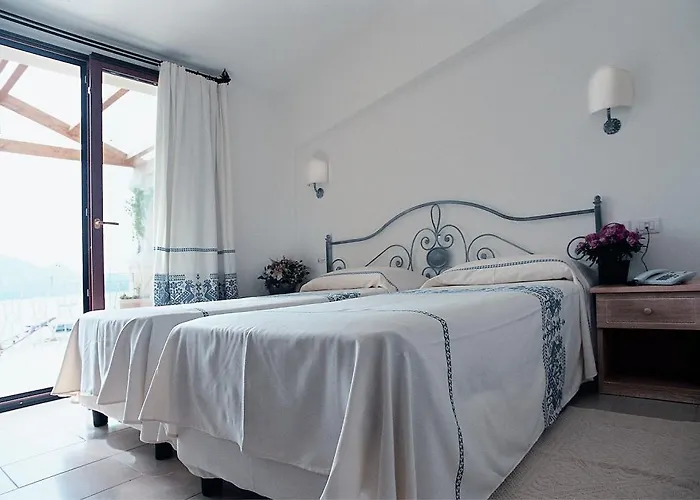 Del Porto 4* Cannigione